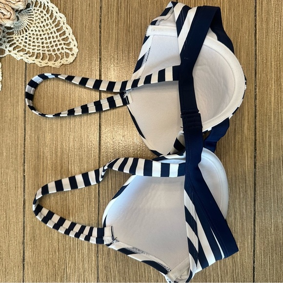 Aerie Striped Navy and White Bikini Top - Picture 2 of 4